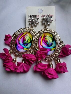 4.75” Fashion Jewelry Gold-Frame Multicolor Rose Earrings with Hot Pink Tassels